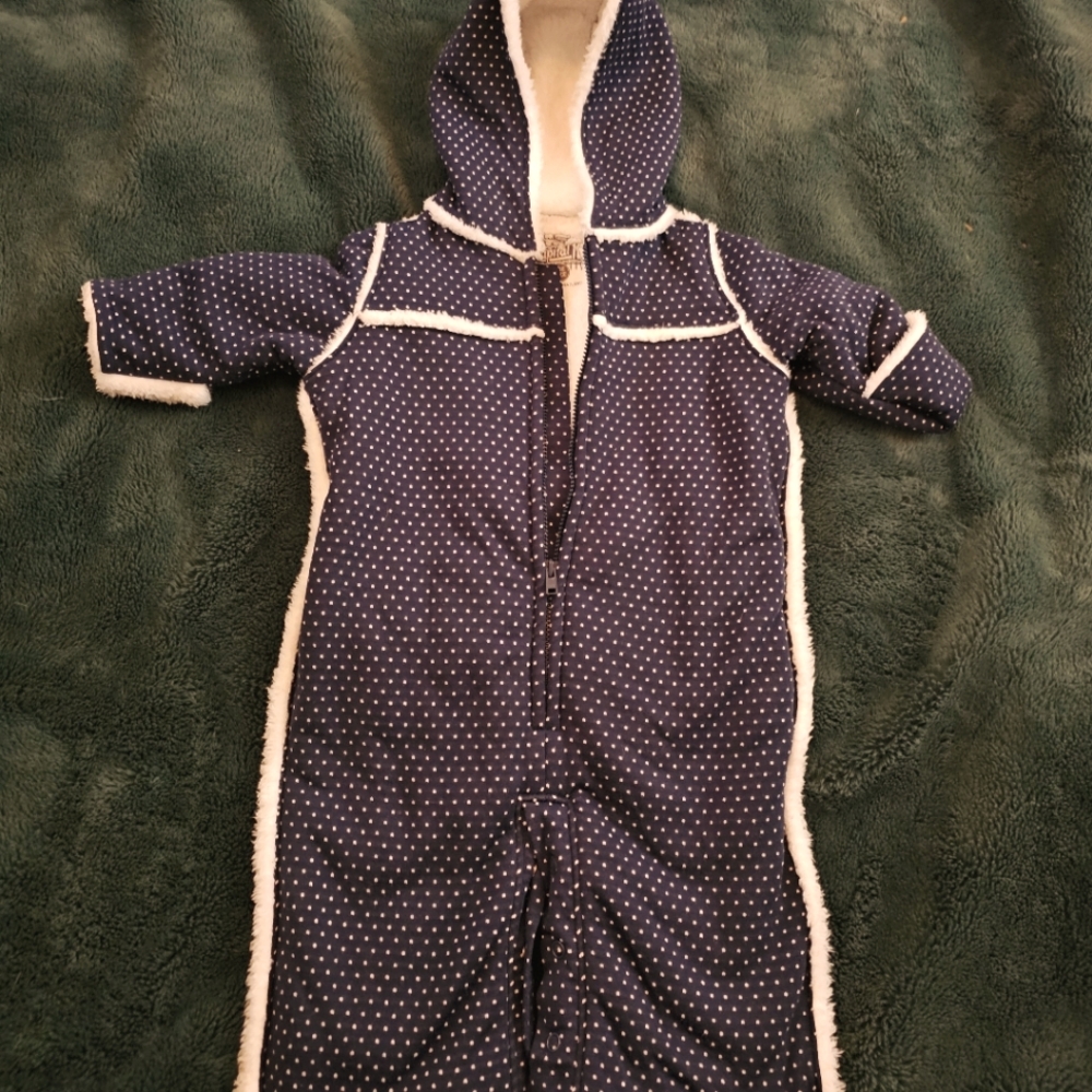 Kapital k sherpa polka dot bunting "one size" 0-6 months